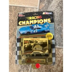 Racing Champions NASCAR Ramo Stott #7‎ Plymouth Diecast Stock Car 1994